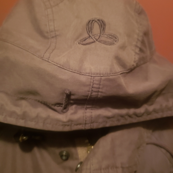 TNA JACKET - Picture 2 of 8